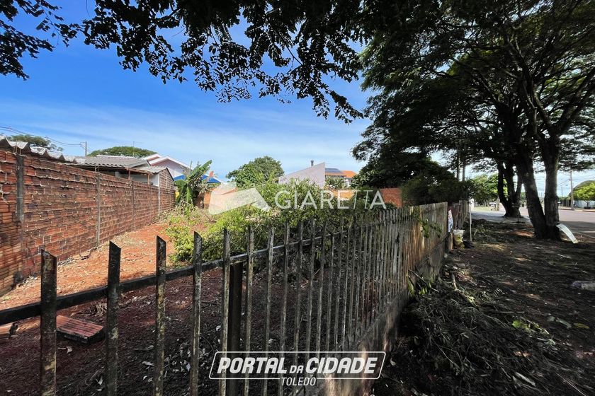 Terreno &agrave; venda - 401m&sup2; - JARDIM CONCORDIA