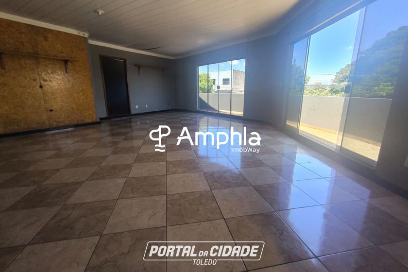 Sala Comercial &agrave; venda - 290m&sup2; - Santa Cruz