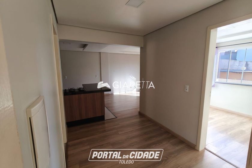 Apartamento &agrave; venda - 85m&sup2; - CENTRO