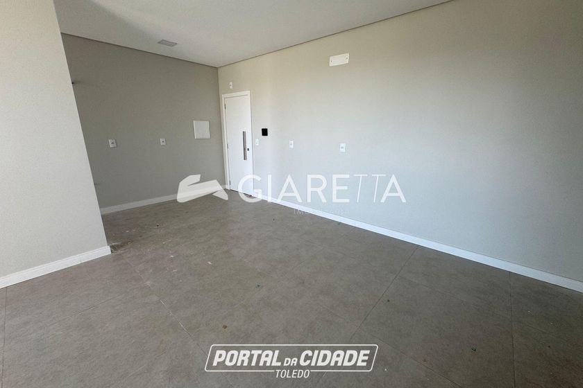 Apartamento para alugar - 87m&sup2; - CENTRO