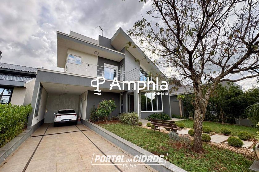 Casa &agrave; venda - 300m&sup2; - FAG