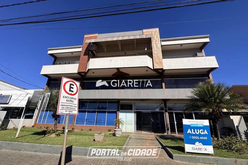 Sala Comercial &agrave; venda - 1230m&sup2; - CENTRO
