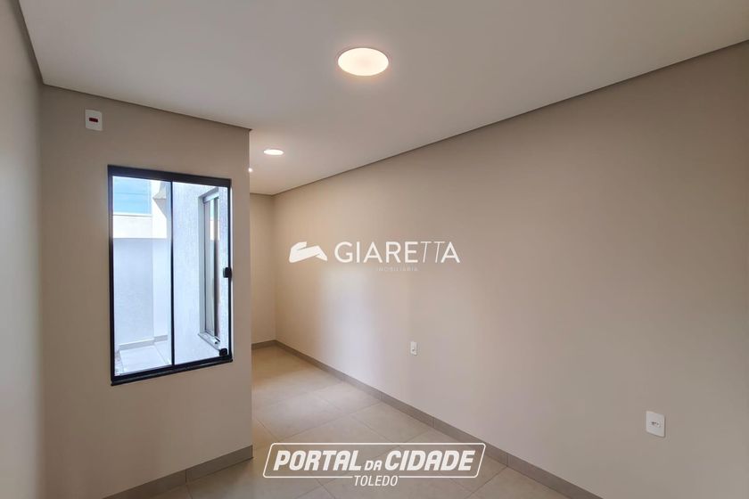 Casa para alugar - 70m&sup2; - CRISTO REI