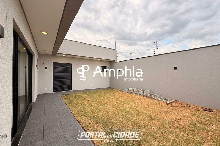 Casa &agrave; venda - 180m&sup2; - Recanto Tropical