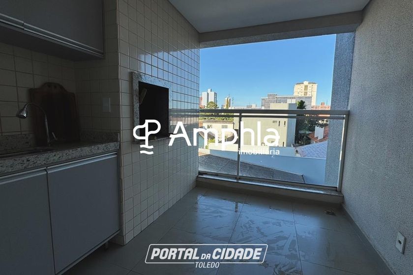Apartamento &agrave; venda - 85m&sup2; - Centro