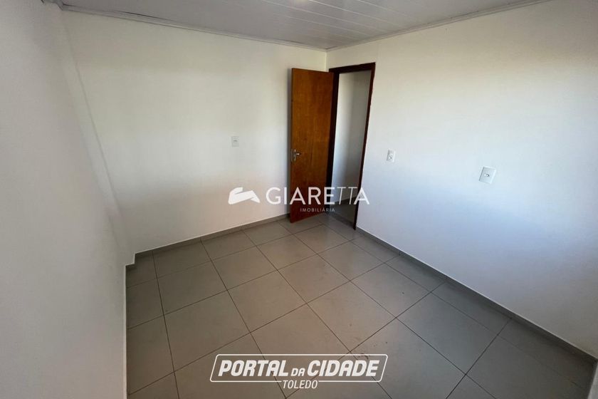 Apartamento para alugar - 54m&sup2; - SEDE ALVORADA