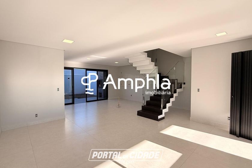 Sobrado &agrave; venda - 154m&sup2; - Recanto Tropical