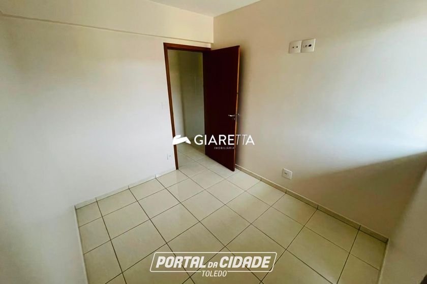 Apartamento para alugar - 60m&sup2; - CENTRO