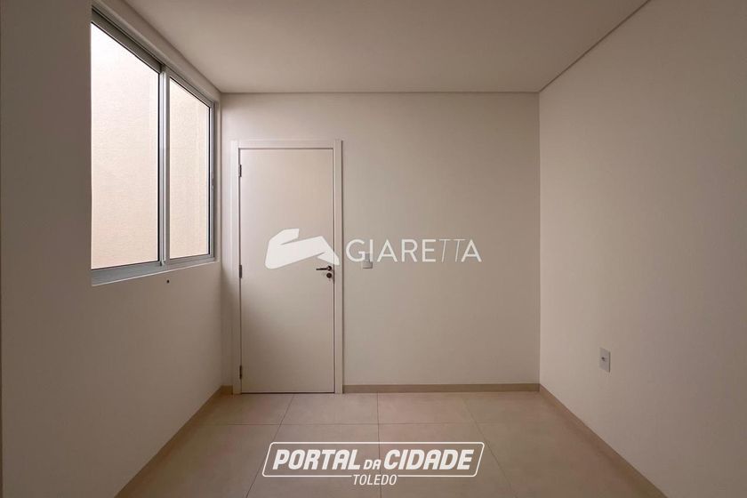 Sobrado &agrave; venda - 83m&sup2; - VILA BECKER