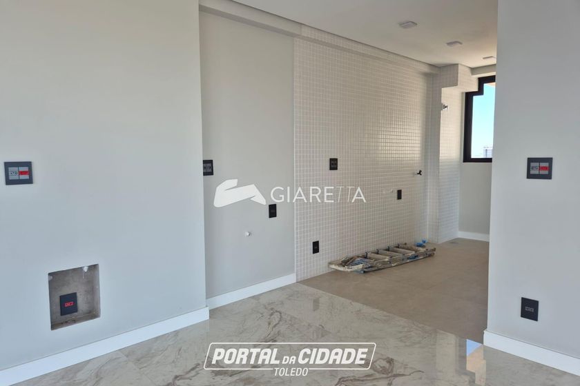 Apartamento &agrave; venda - 175m&sup2; - CENTRO