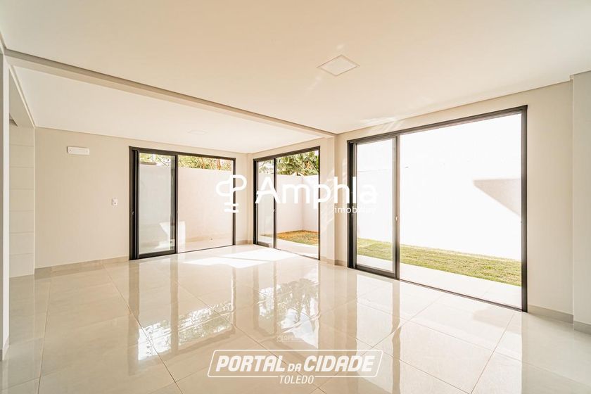 Sobrado &agrave; venda - 164m&sup2; - Jardim Gisela