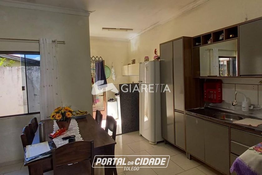 Casa para alugar - 130m&sup2; - JARDIM COOPAGRO