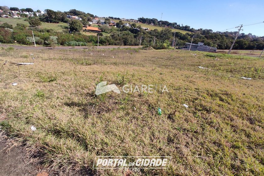 Terreno &agrave; venda - 368m&sup2; - CENTRO