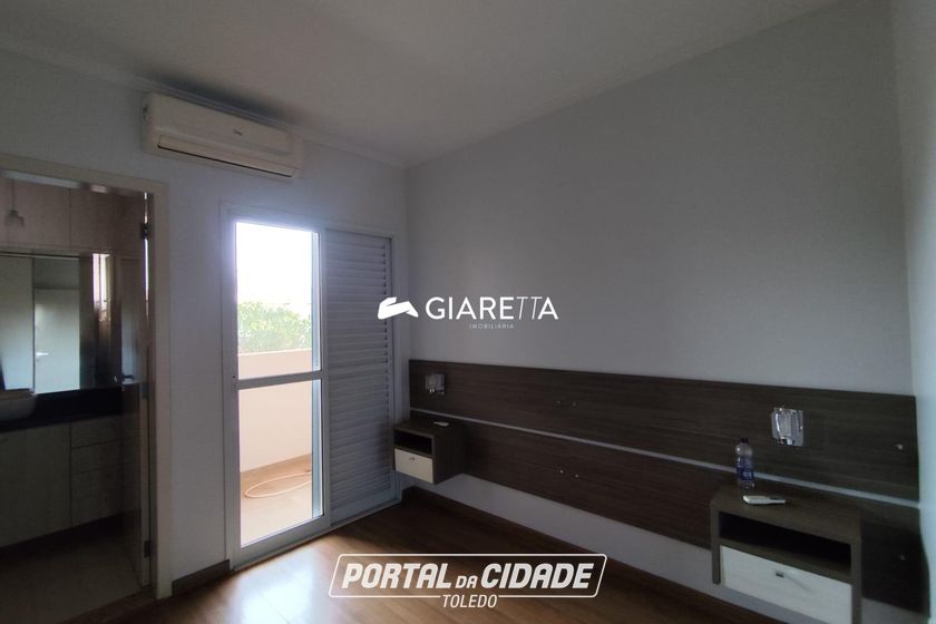 Sobrado para alugar - 147m&sup2; - JARDIM GISELA
