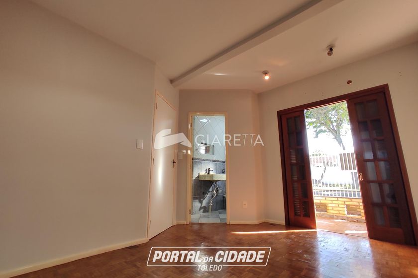 Casa para alugar - 192m&sup2; - VILA INDUSTRIAL