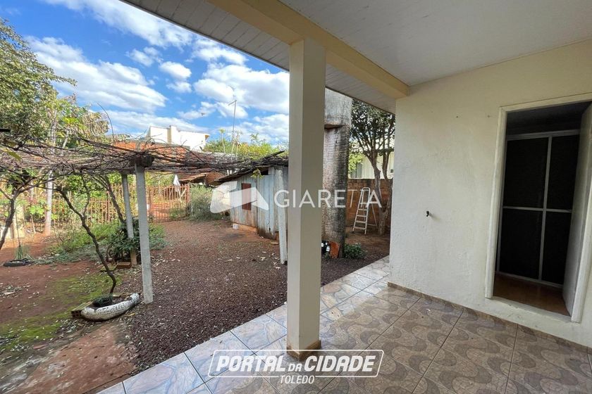 Casa &agrave; venda - 99m&sup2; - JARDIM GISELA