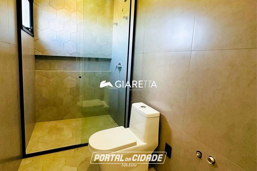 Sobrado &agrave; venda - 245m&sup2; - VILA INDUSTRIAL