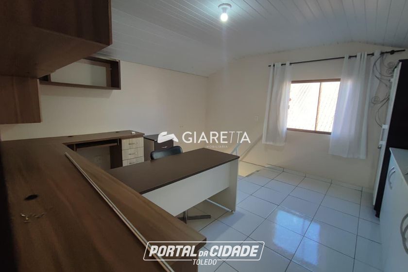 Casa para alugar - 175m&sup2; - CENTRO