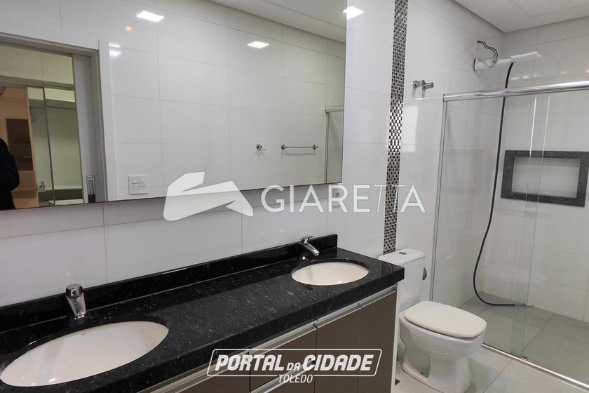 Sobrado para alugar - 208m&sup2; - JARDIM TOCANTINS