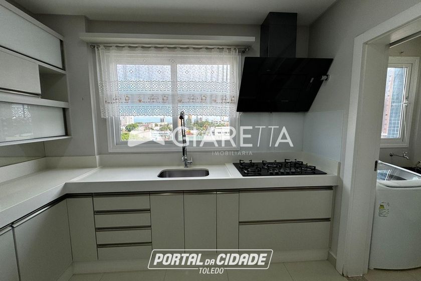 Apartamento &agrave; venda - 147m&sup2; - CENTRO