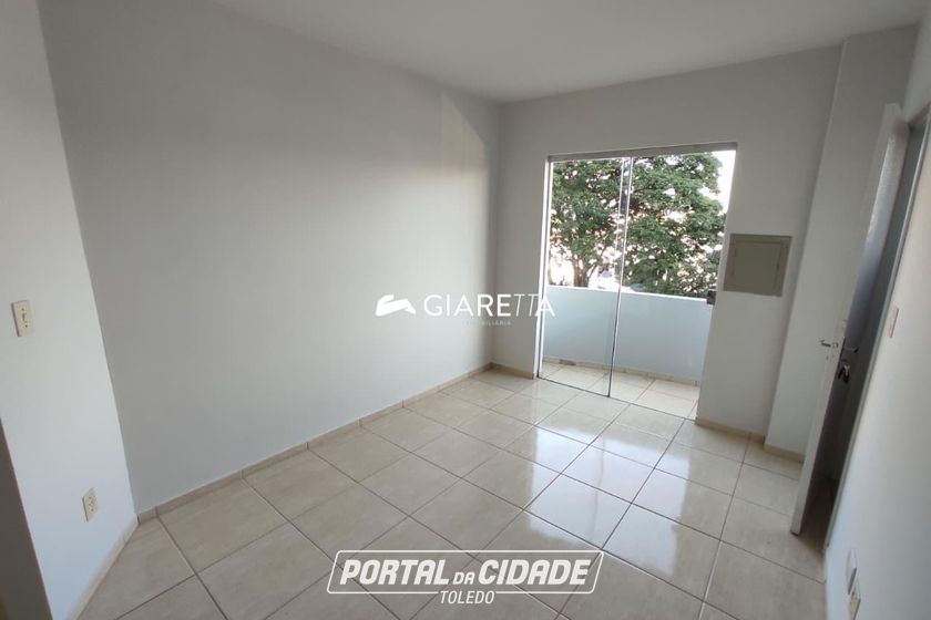 Apartamento para alugar - 60m&sup2; - VILA INDUSTRIAL