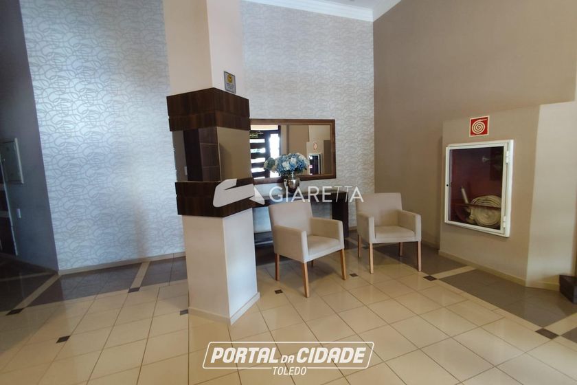 Apartamento para alugar - 72m&sup2; - CENTRO