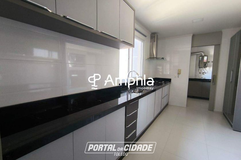 Apartamento &agrave; venda - 140m&sup2; - Centro