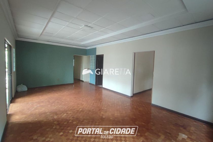 Casa para alugar - 212m&sup2; - CENTRO