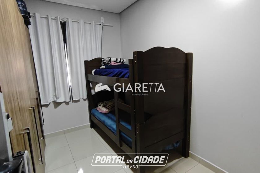 Casa &agrave; venda - 61m&sup2; - JARDIM COOPAGRO