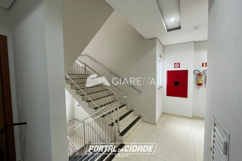 Apartamento para alugar - 100m&sup2; - CENTRO