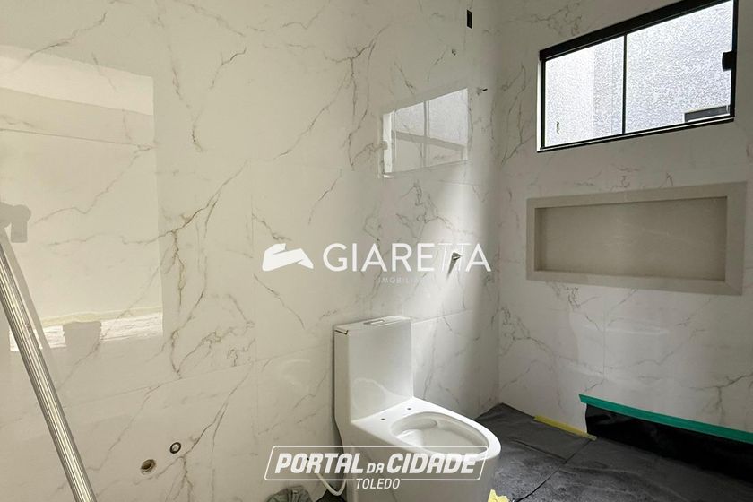 Casa &agrave; venda - 57m&sup2; - JARDIM COOPAGRO