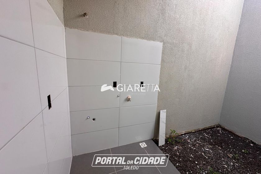 Casa &agrave; venda - 49m&sup2; - JARDIM COOPAGRO