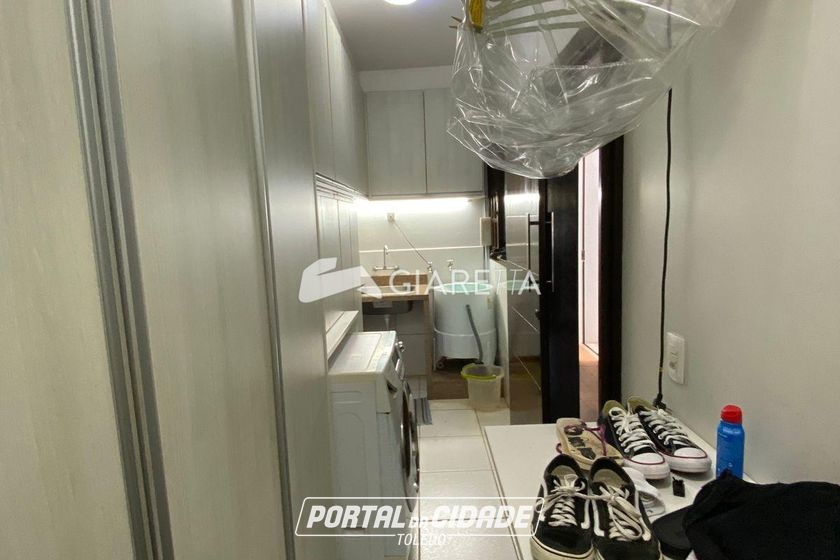 Casa &agrave; venda - 214m&sup2; - CENTRO