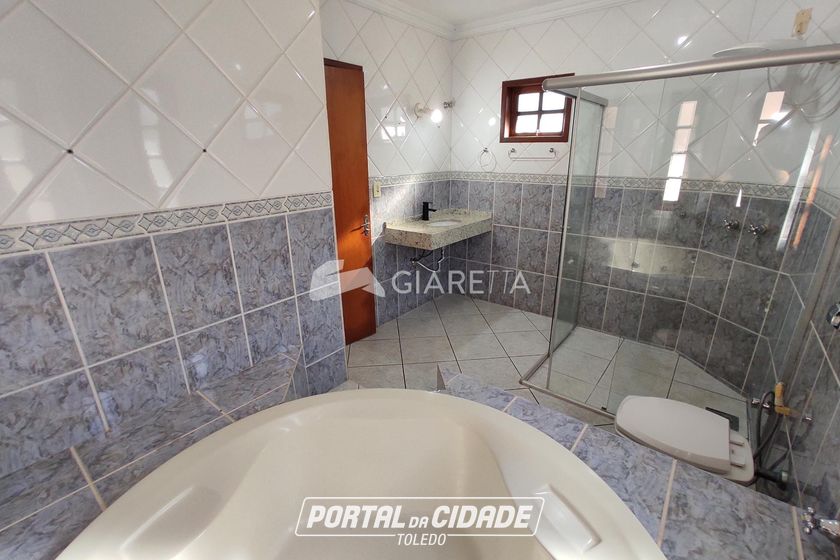 Casa para alugar - 192m&sup2; - VILA INDUSTRIAL
