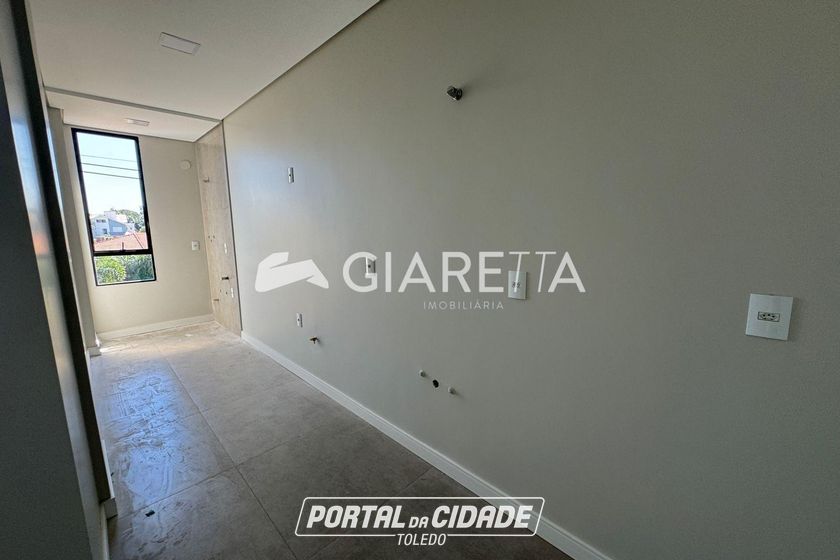 Apartamento &agrave; venda - 87m&sup2; - CENTRO