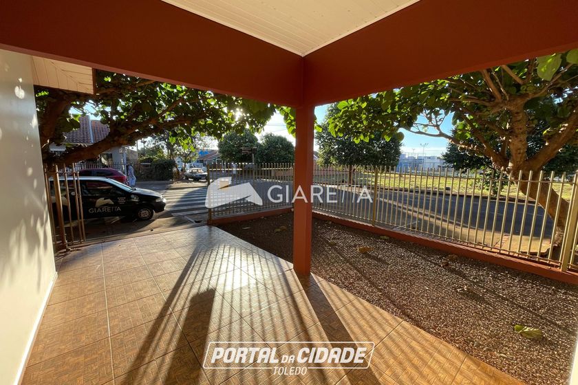 Casa para alugar - 49m&sup2; - JARDIM COOPAGRO