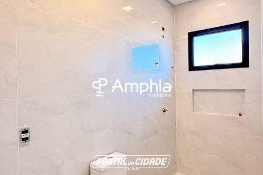 Sobrado &agrave; venda - 154m&sup2; - Recanto Tropical
