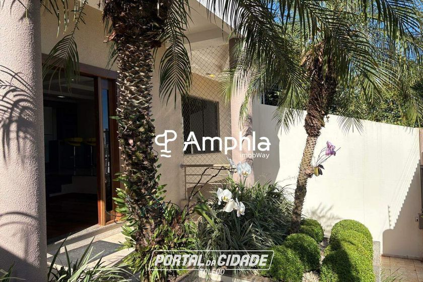 Sobrado &agrave; venda - 390m&sup2; - Neva