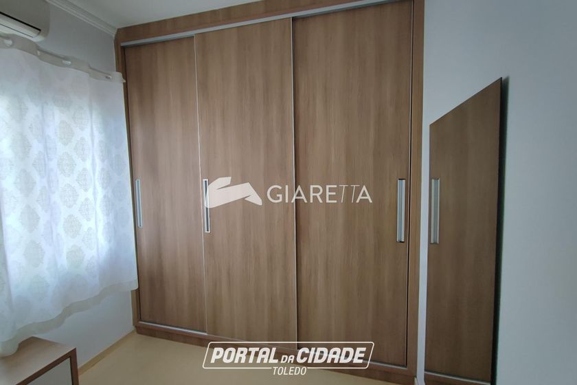 Sobrado &agrave; venda - 137m&sup2; - JARDIM GISELA