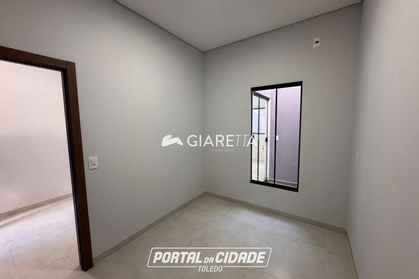 Casa &agrave; venda - 62m&sup2; - JARDIM COOPAGRO