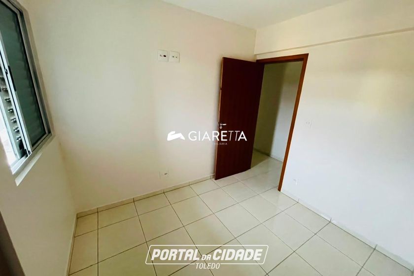 Apartamento para alugar - 60m&sup2; - CENTRO