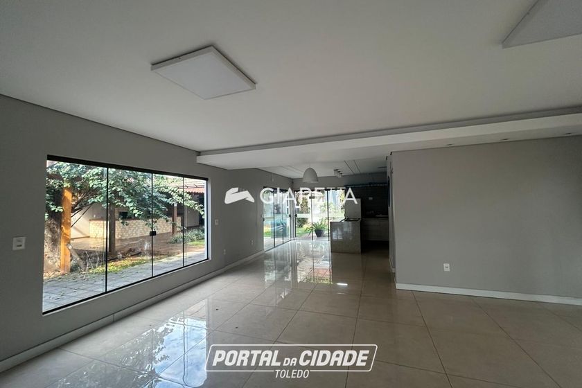Sala Comercial para alugar - 170m&sup2; - CENTRO
