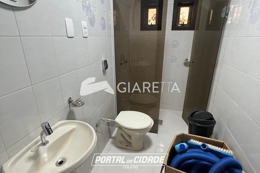 Casa &agrave; venda - 428m&sup2; - VILA INDUSTRIAL