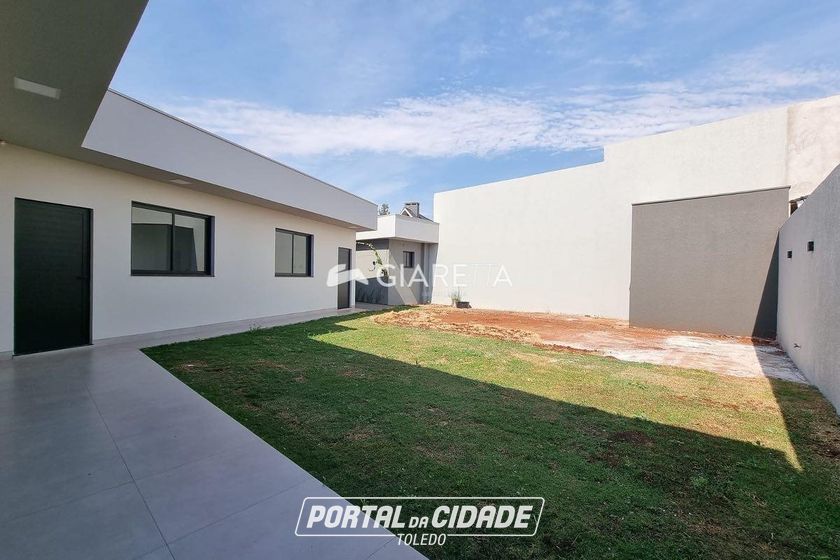 Casa &agrave; venda - 330m&sup2; - VILA INDUSTRIAL