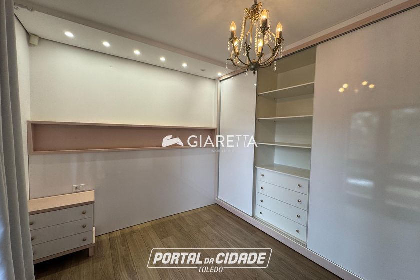 Sobrado para alugar - 322m&sup2; - JARDIM LA SALLE