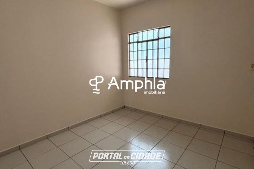 Casa &agrave; venda - 100m&sup2; - Jardim Gisela