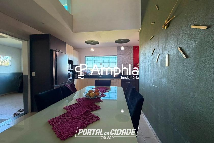 Sobrado &agrave; venda - 391m&sup2; - Ana Paula