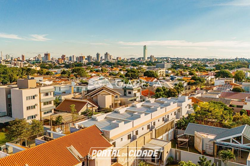 Sobrado &agrave; venda - 119m&sup2; - JARDIM GISELA