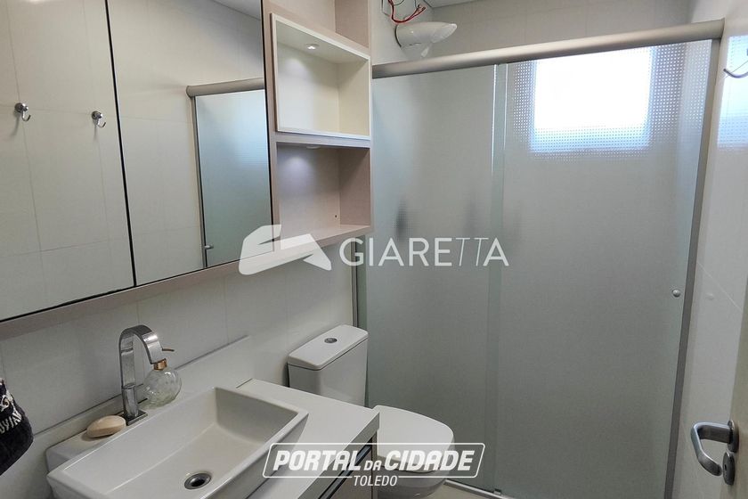 Apartamento para alugar - 83m&sup2; - JARDIM GISELA