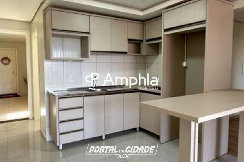 Apartamento &agrave; venda - 98m&sup2; - Centro